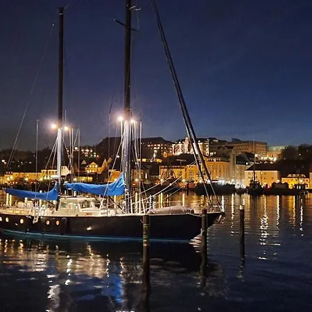 Sy Cape Horn Botel Flensburg